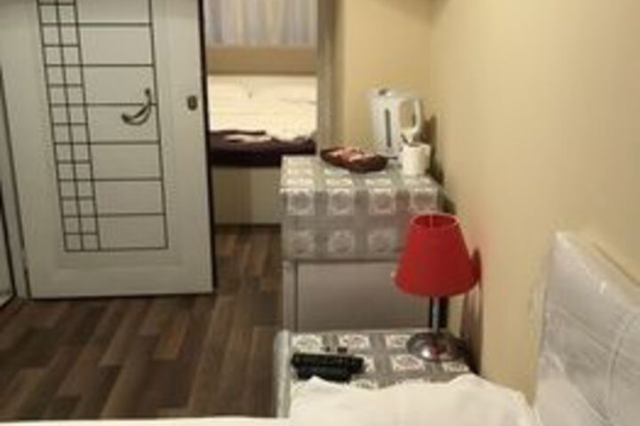 Room 16 of 26
