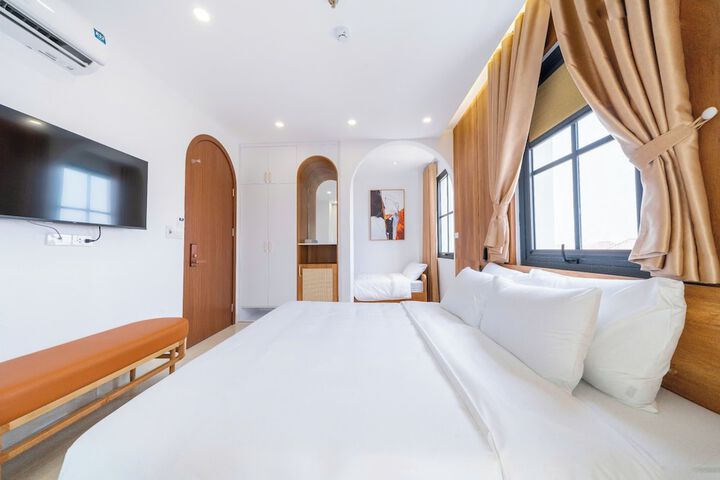 Room 7 of 21