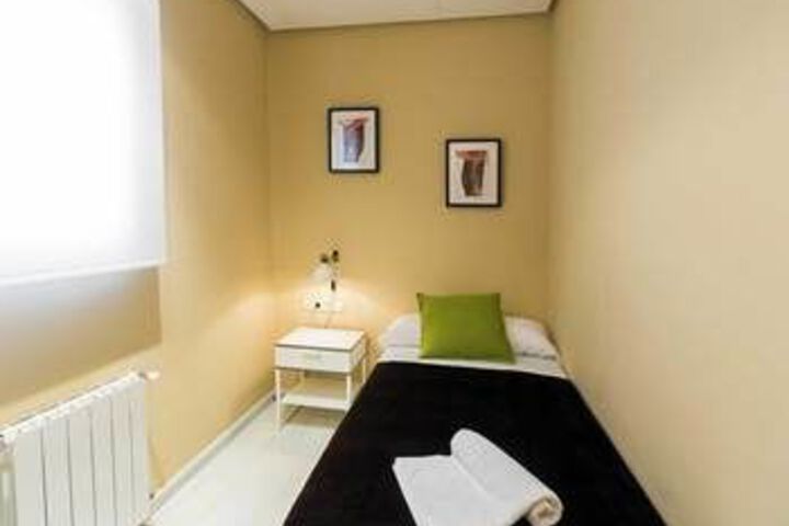Room 17 of 89