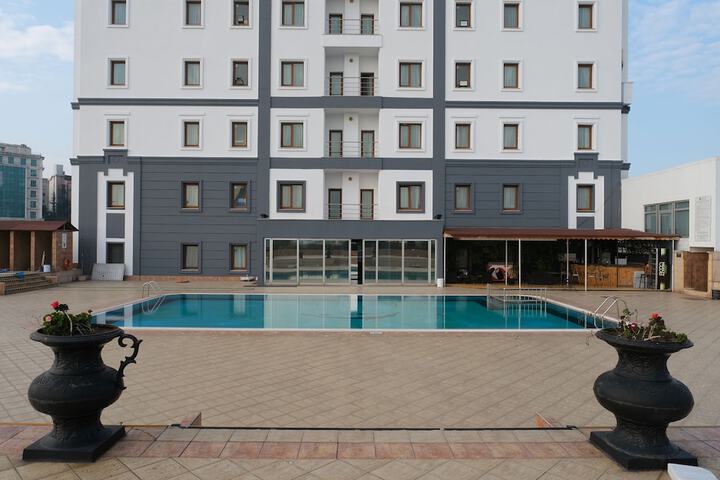 Hotel with Pool