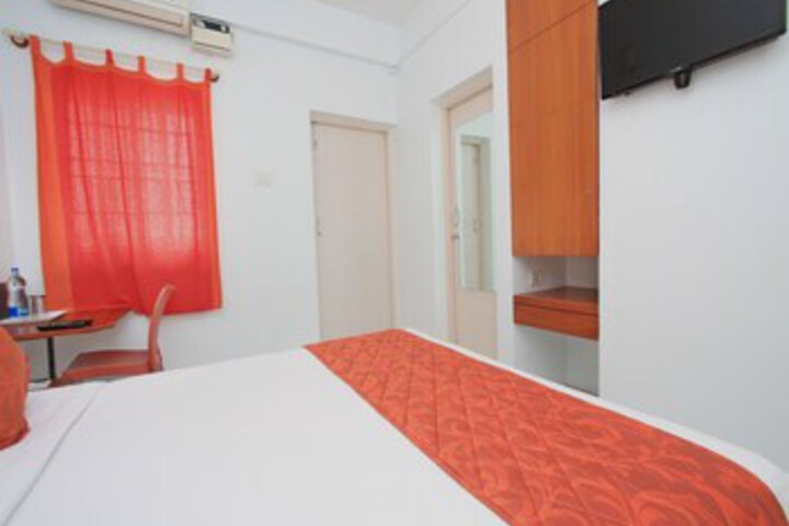 Room 15 of 21