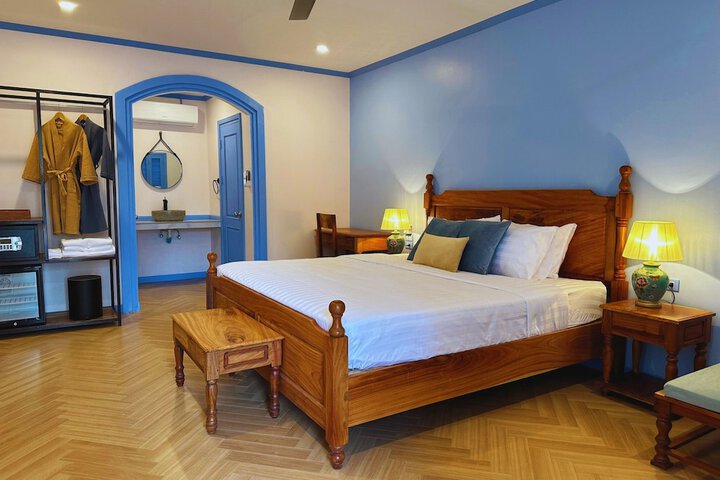 Room 18 of 39