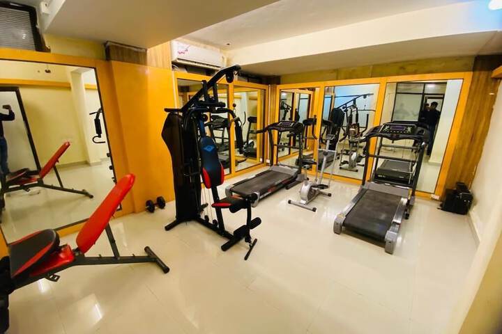 Mak Hotel