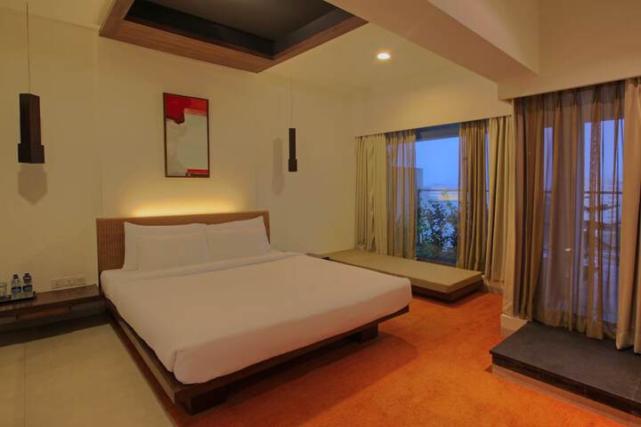 Room 68 of 125