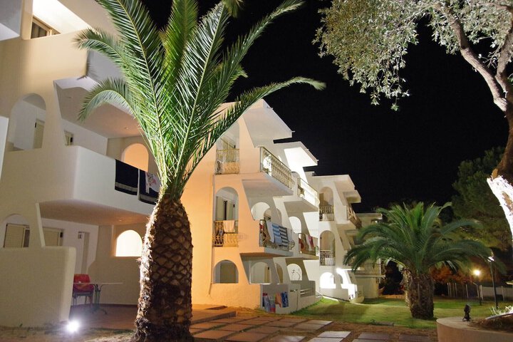 Hotel 59 of 61
