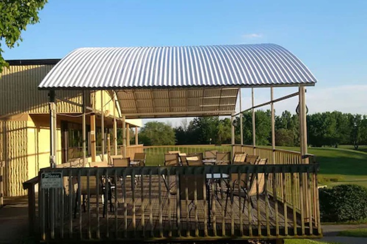 Terrace/Patio 11 of 14