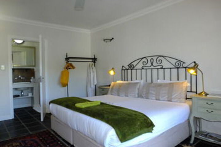 Room 27 of 75
