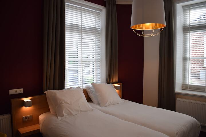 Room 12 of 55