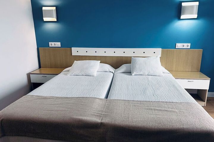 Room 20 of 76