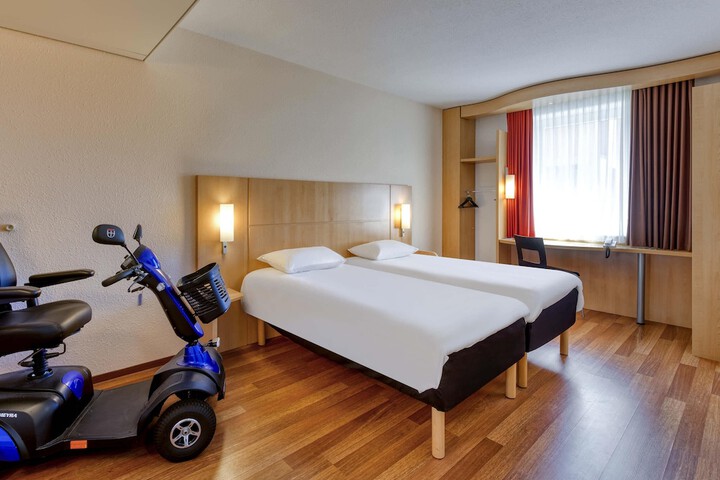 Room 20 of 55