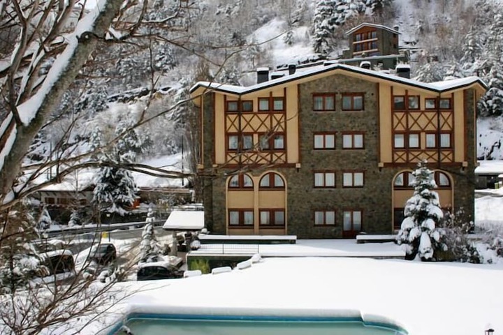 Hotel 50 of 54