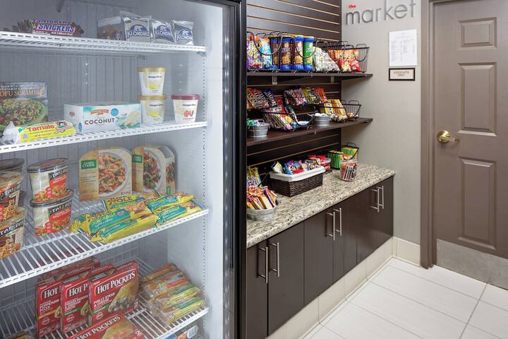 Snack bar