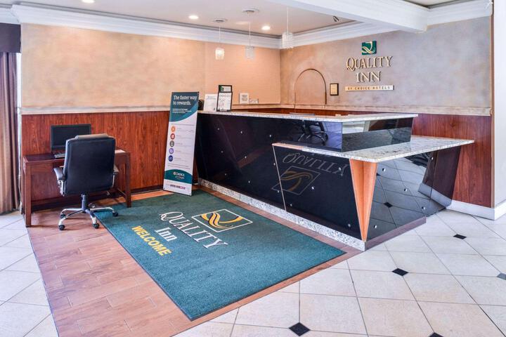 Hotel Lobby