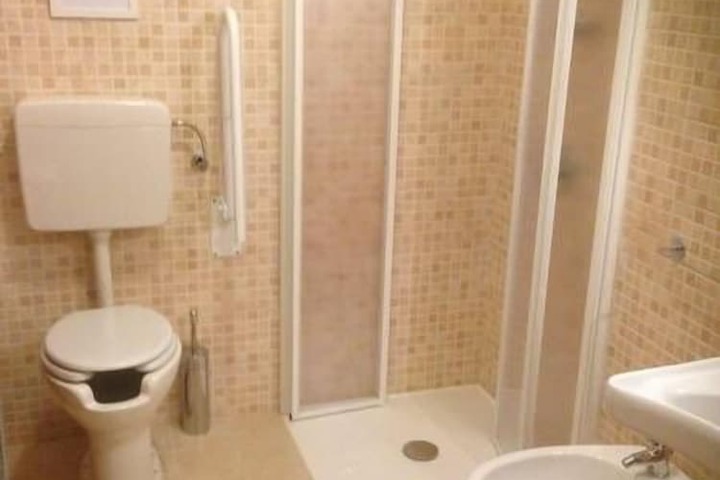 Clean Restrooms