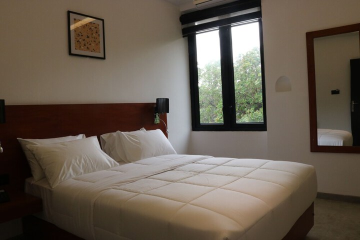 Room 11 of 45