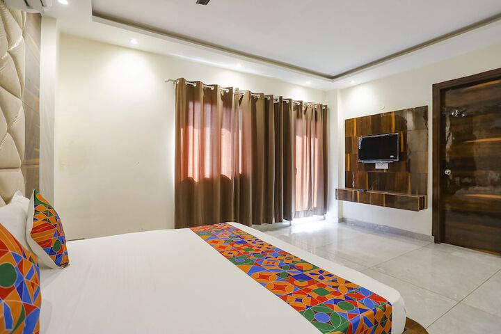 Room 20 of 24