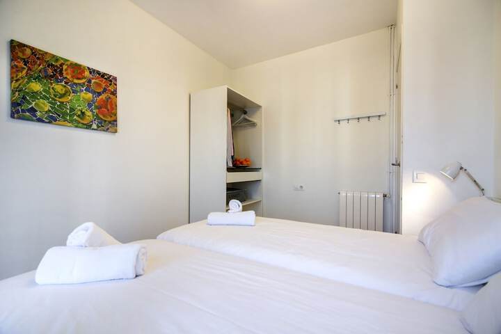 Room 22 of 115