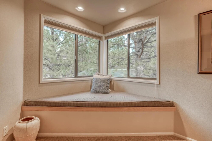 Room 4 of 14