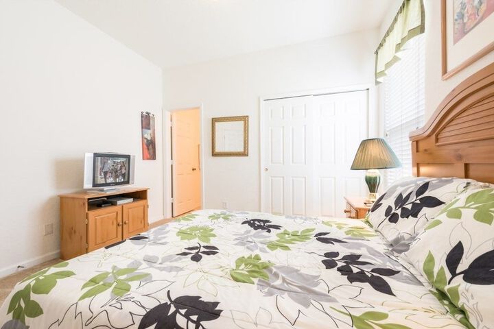 Room 36 of 414