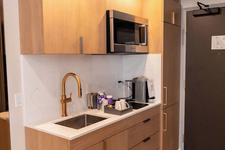 Private kitchenette