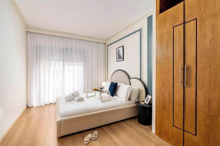 Room 13 of 81