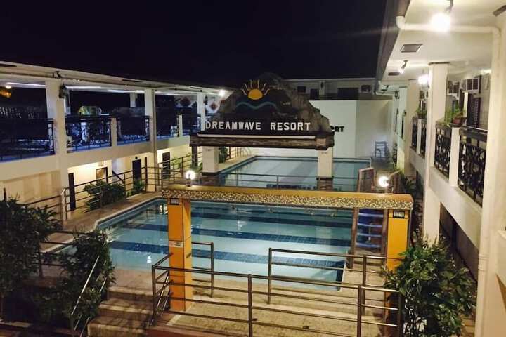 Pool 24 of 43