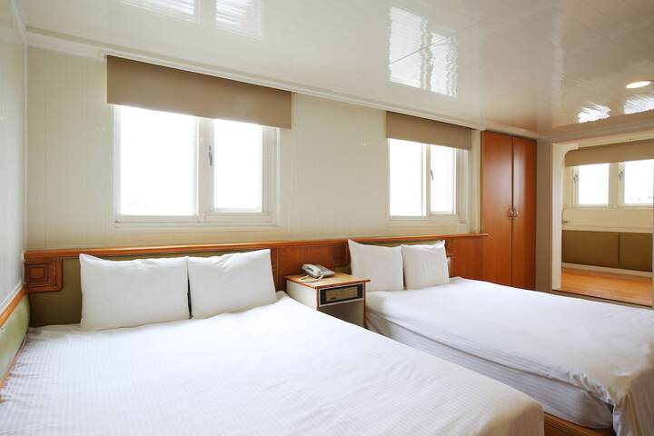 Room 14 of 41