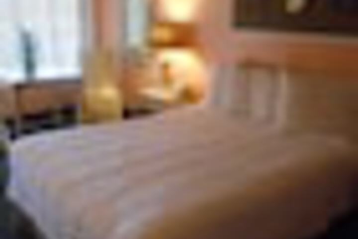 Room 44 of 141