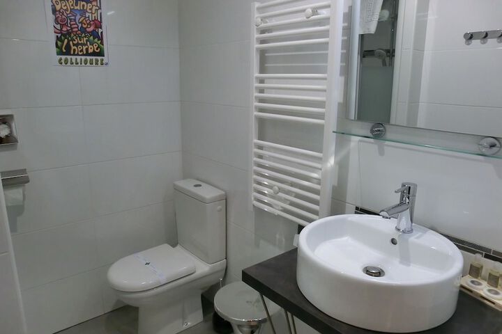 Room 36 of 62