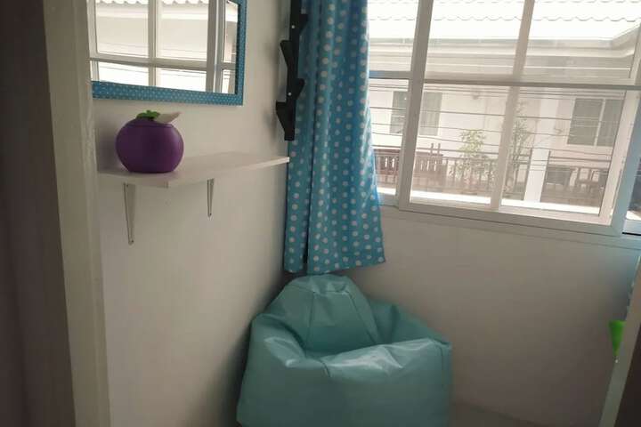 Room 29 of 76