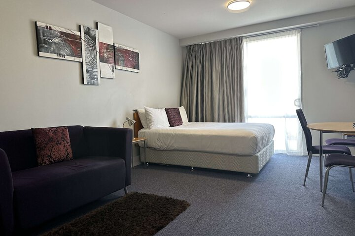 Room 8 of 67