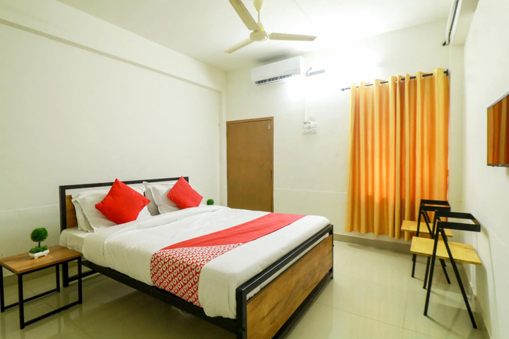 OYO 38562 Delma Residency