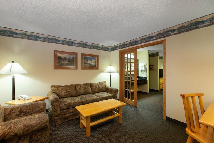 Room 10 of 55