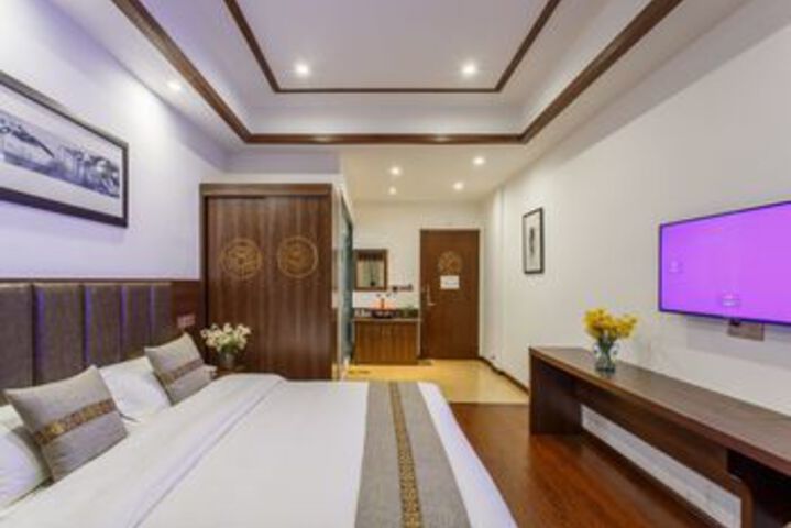 Room 36 of 67