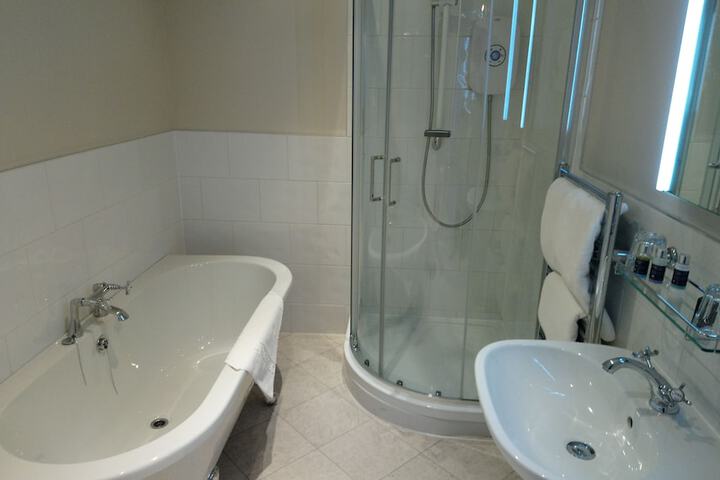 Room 20 of 47