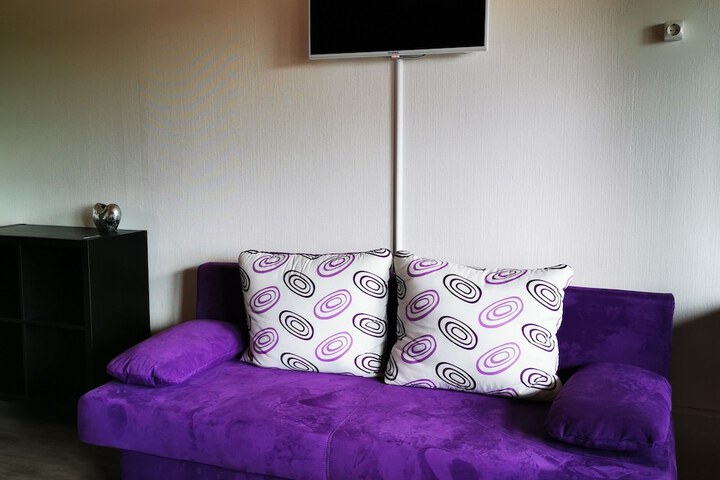 Room 7 of 8