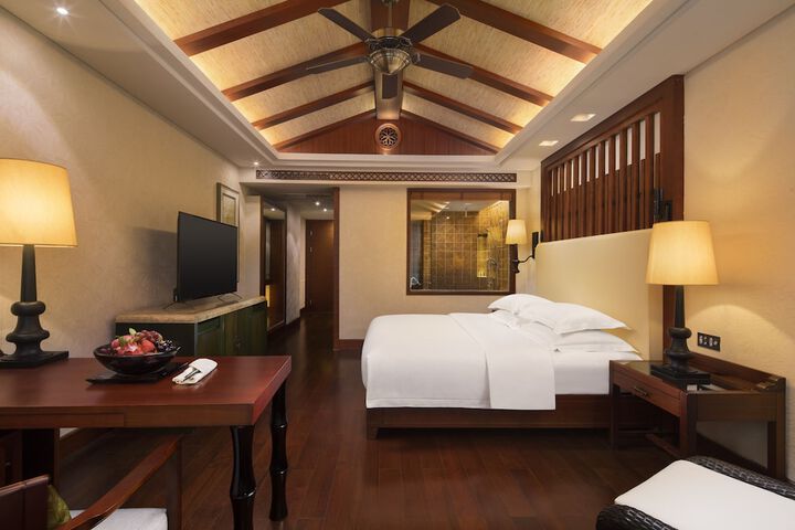 Room 16 of 97