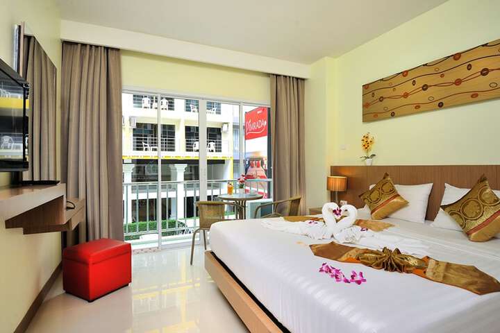 Room 7 of 34