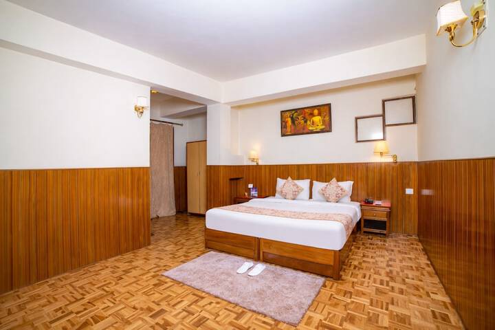 Room 29 of 47