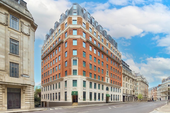 The Derby London City Curio Collection by Hilton