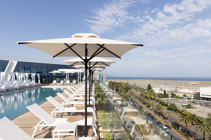 Terrace/Patio 57 of 60