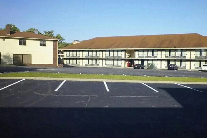 Image of Branson Royal Inn and Suites