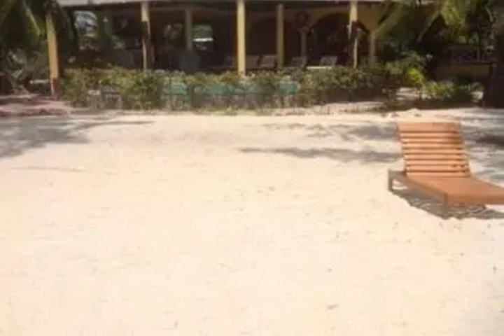 Beach 3 of 7
