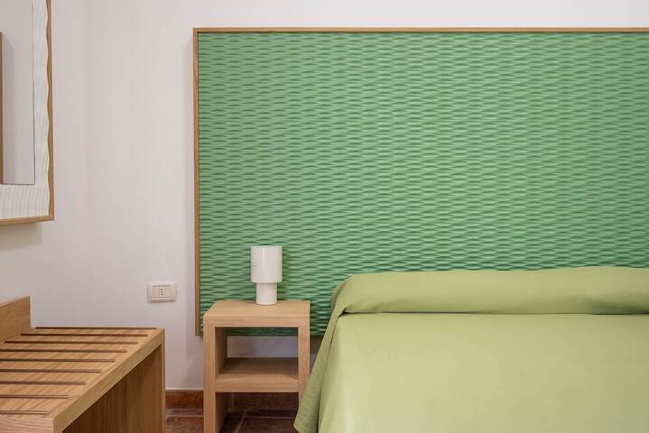 Room 10 of 58