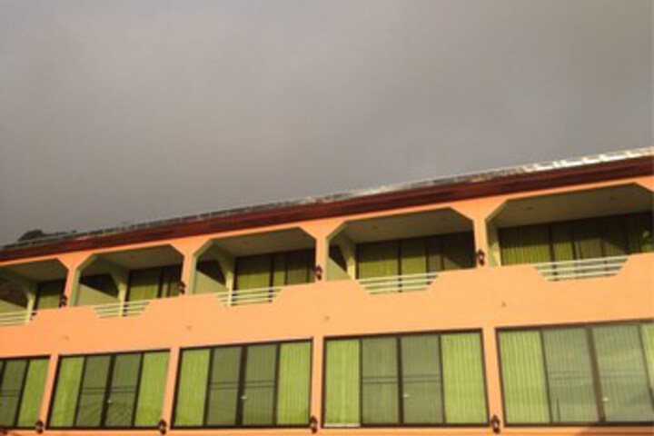Hotel 8 of 18