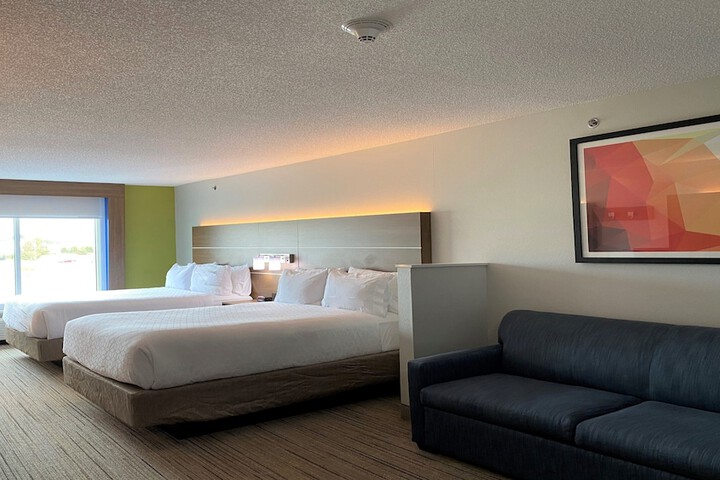 2 Queen Beds (4 of 22)