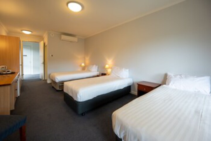 Room 67 of 210