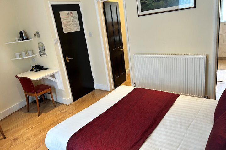 Room 48 of 97