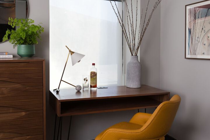 Room 18 of 65