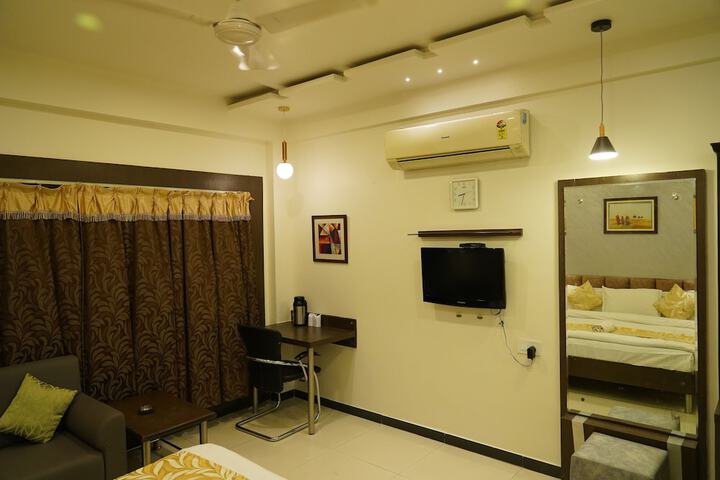 Room 16 of 41